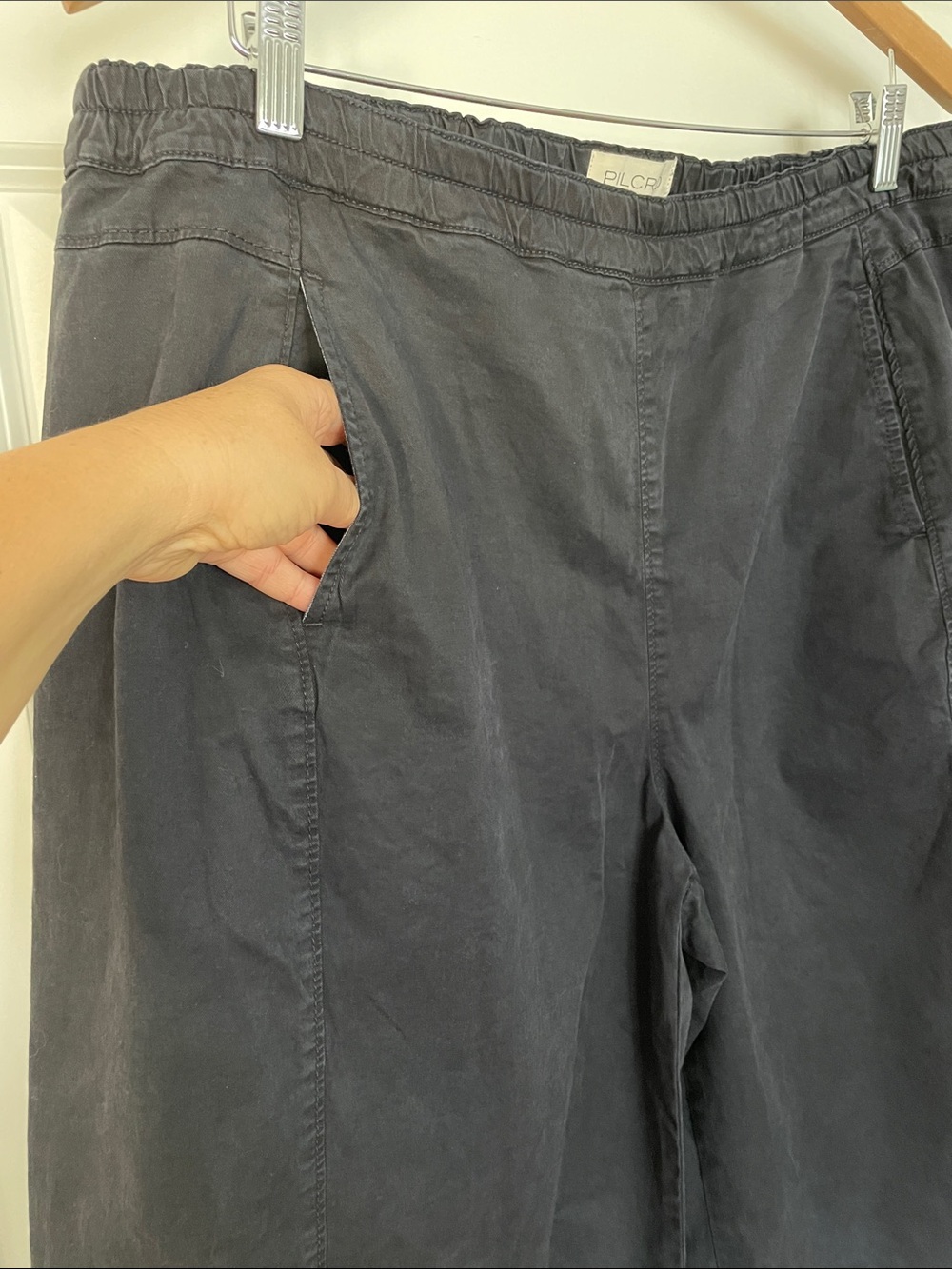 Anthropologie Pilcro Izzie Relaxed Poplin Pull-On Barrel Pants Size 1X Cropped - Picture 3 of 13